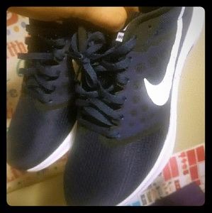 Nike Running Shoes Size 8